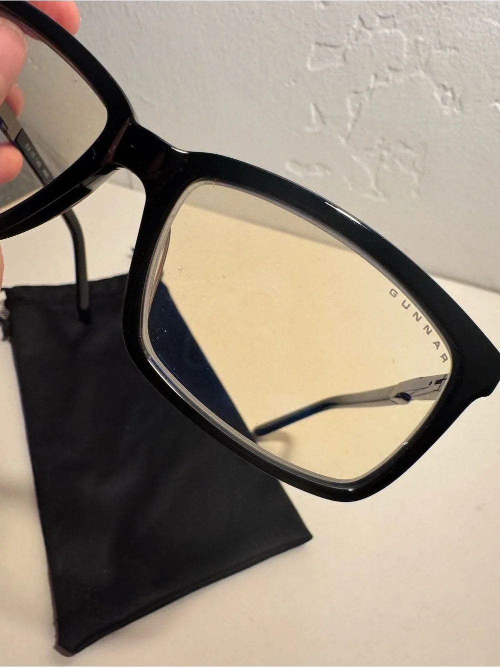 GUNNAR HAUS Onyx Blue Light Gaming Glasses with Pouch NWOT Black Rectangular